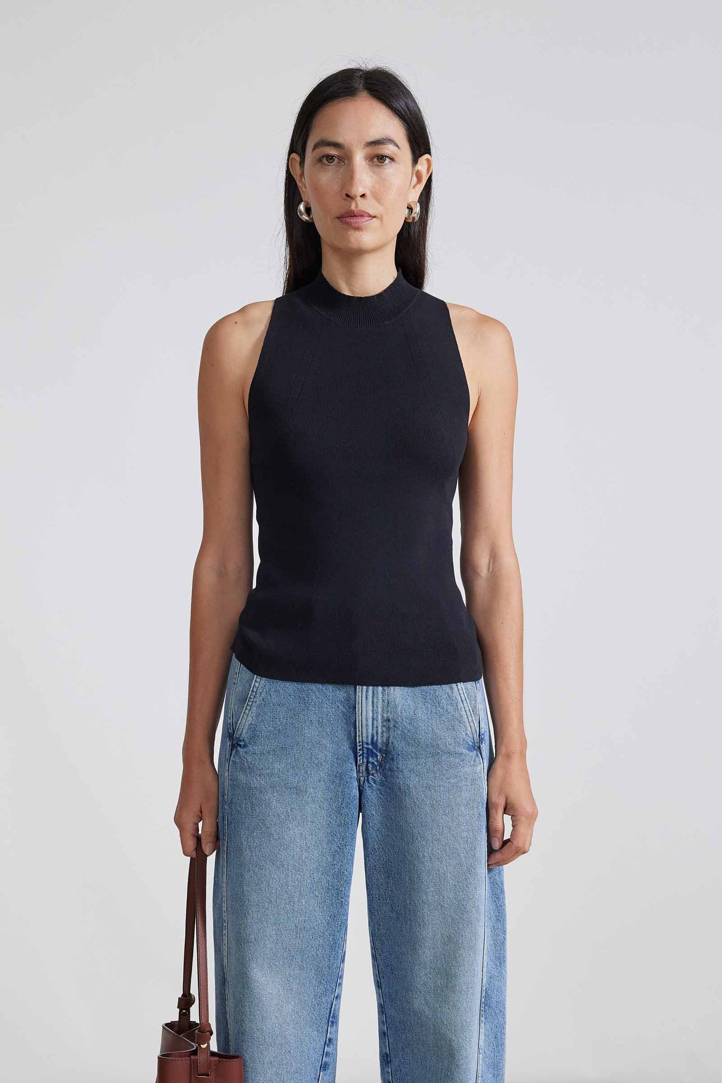 Juhana Mock Neck - Black