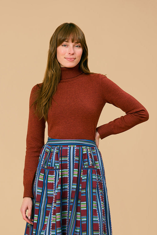 Erin Turtleneck - Brick