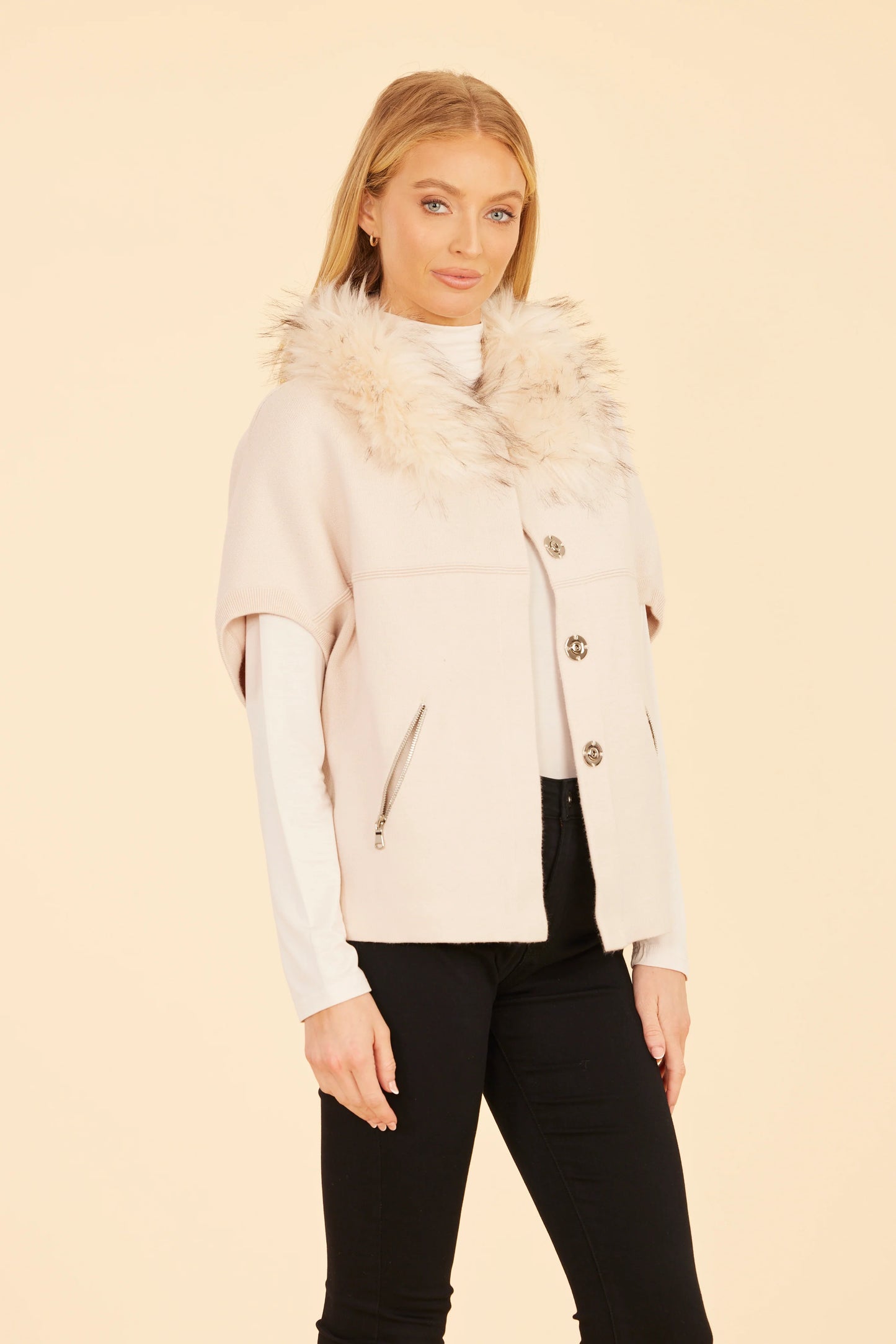 Faux Fur Collar Short Sleeve Cardigan - Creme