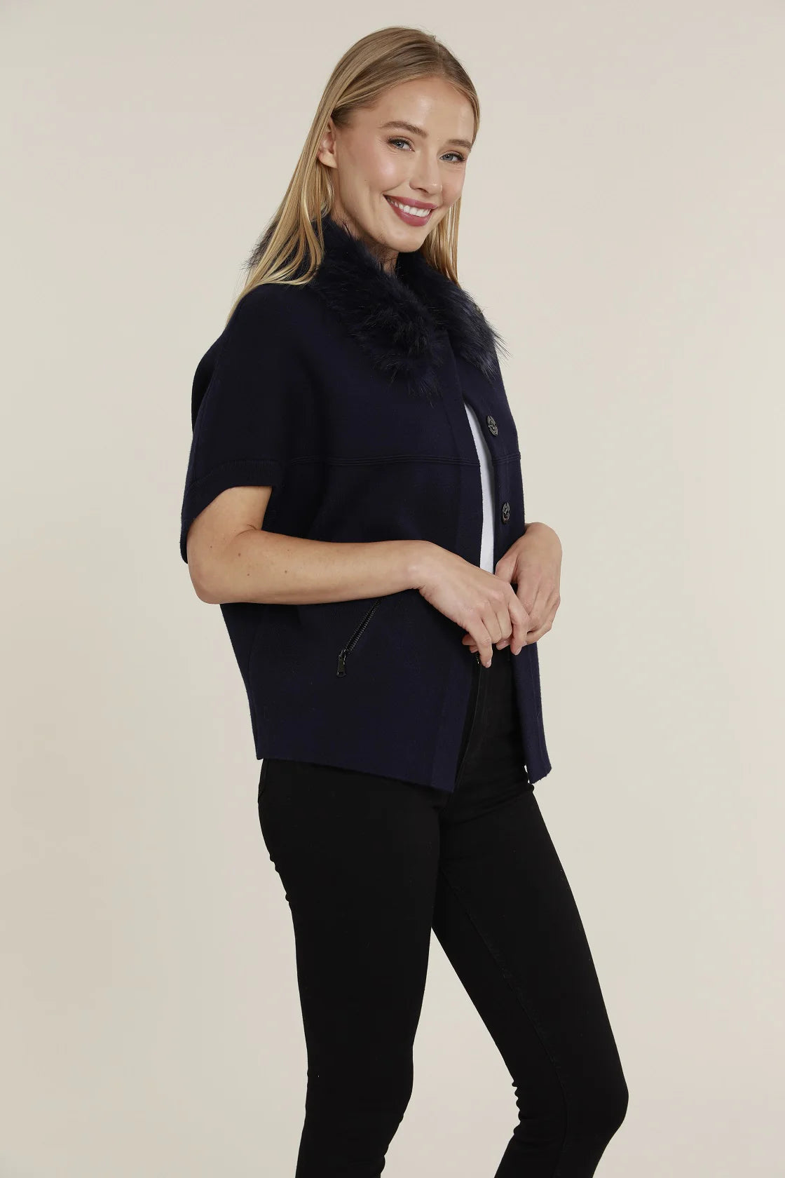 Faux Fur Collar Short Sleeve Cardigan - Black