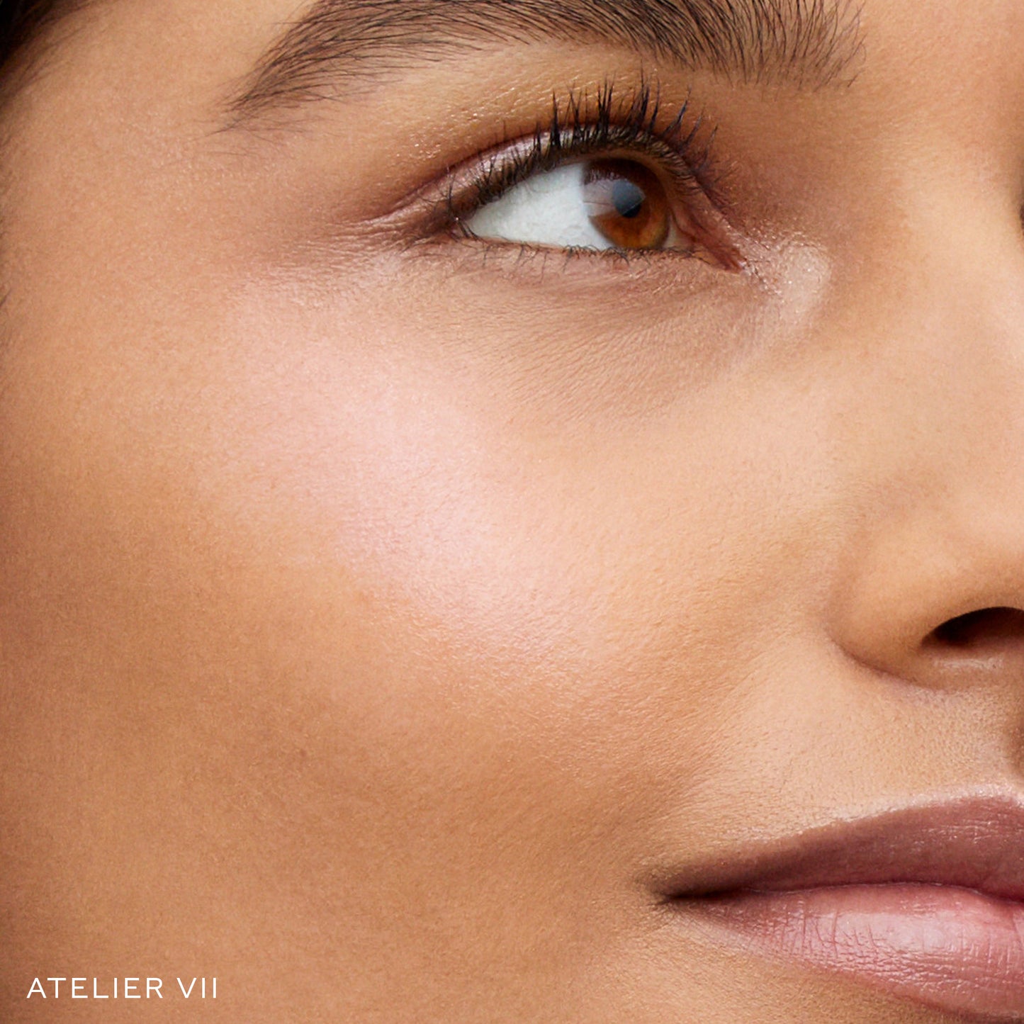 Vital Skin Foundation Stick - Atelier VII