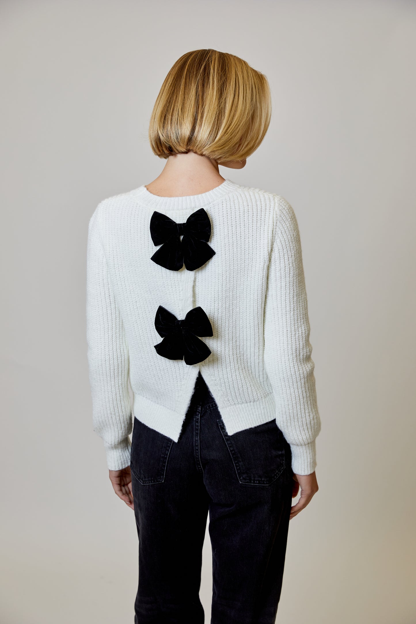 Bow Sweater - Winter White