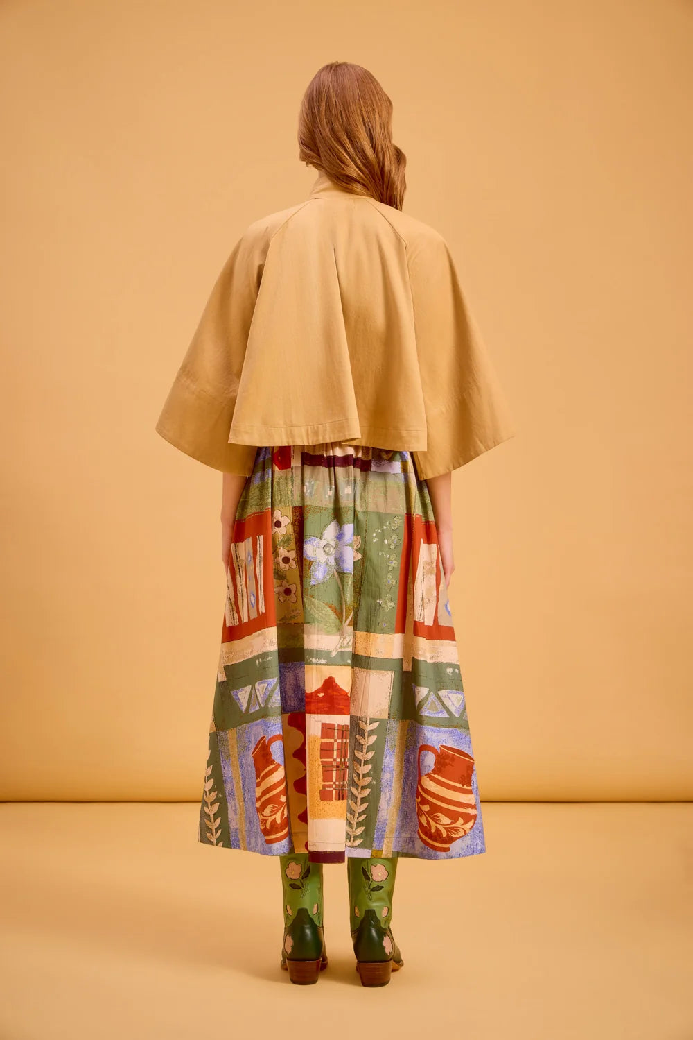 Capelet - Tan