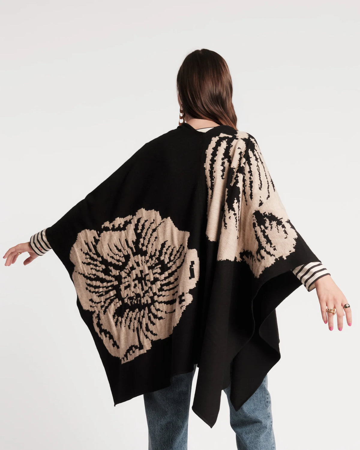 Ginny Wrap - Carefree Chrysanthemum