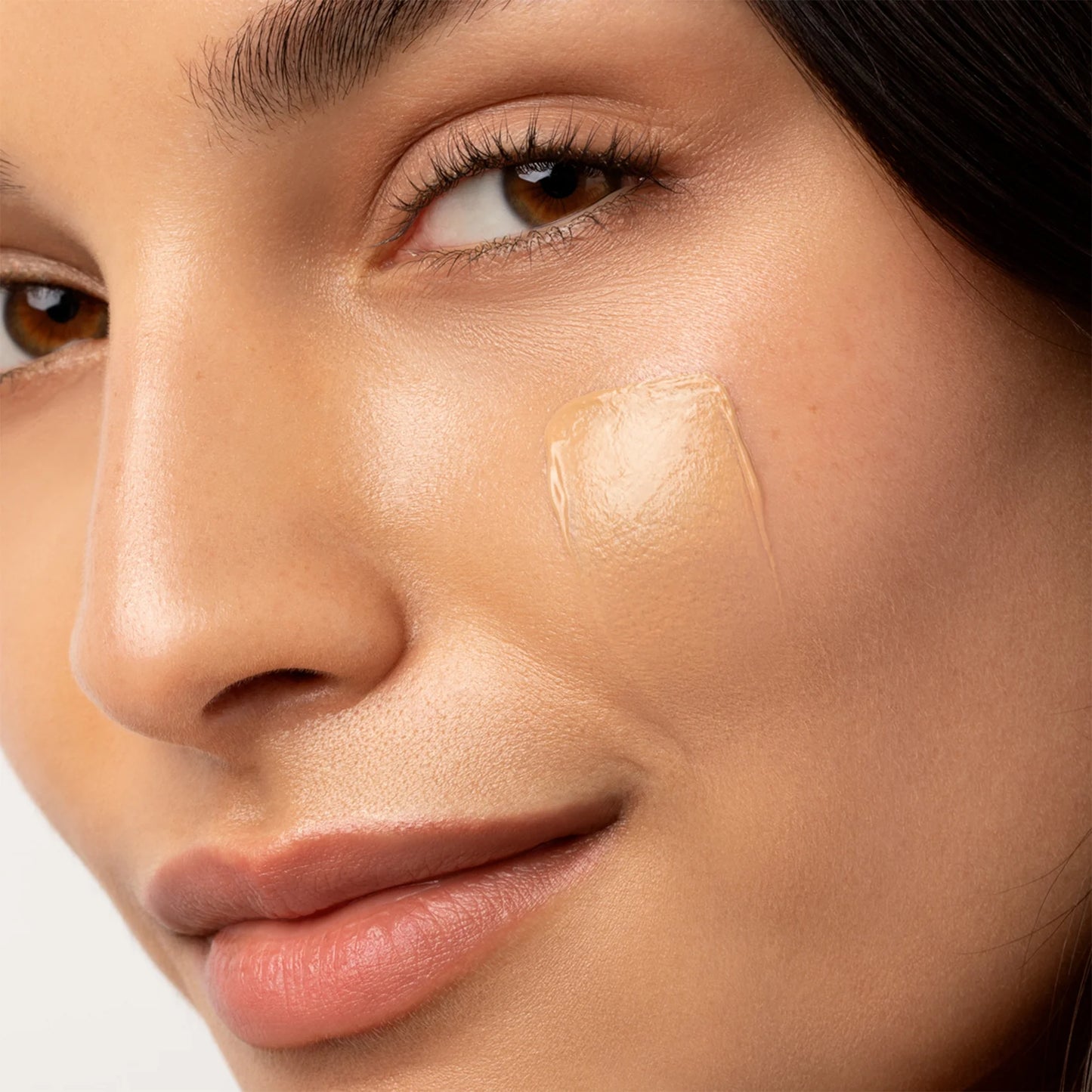 Just Skin Tinted Moisturizer Sunscreen Broad Spectrum SPF 15 - Wheat