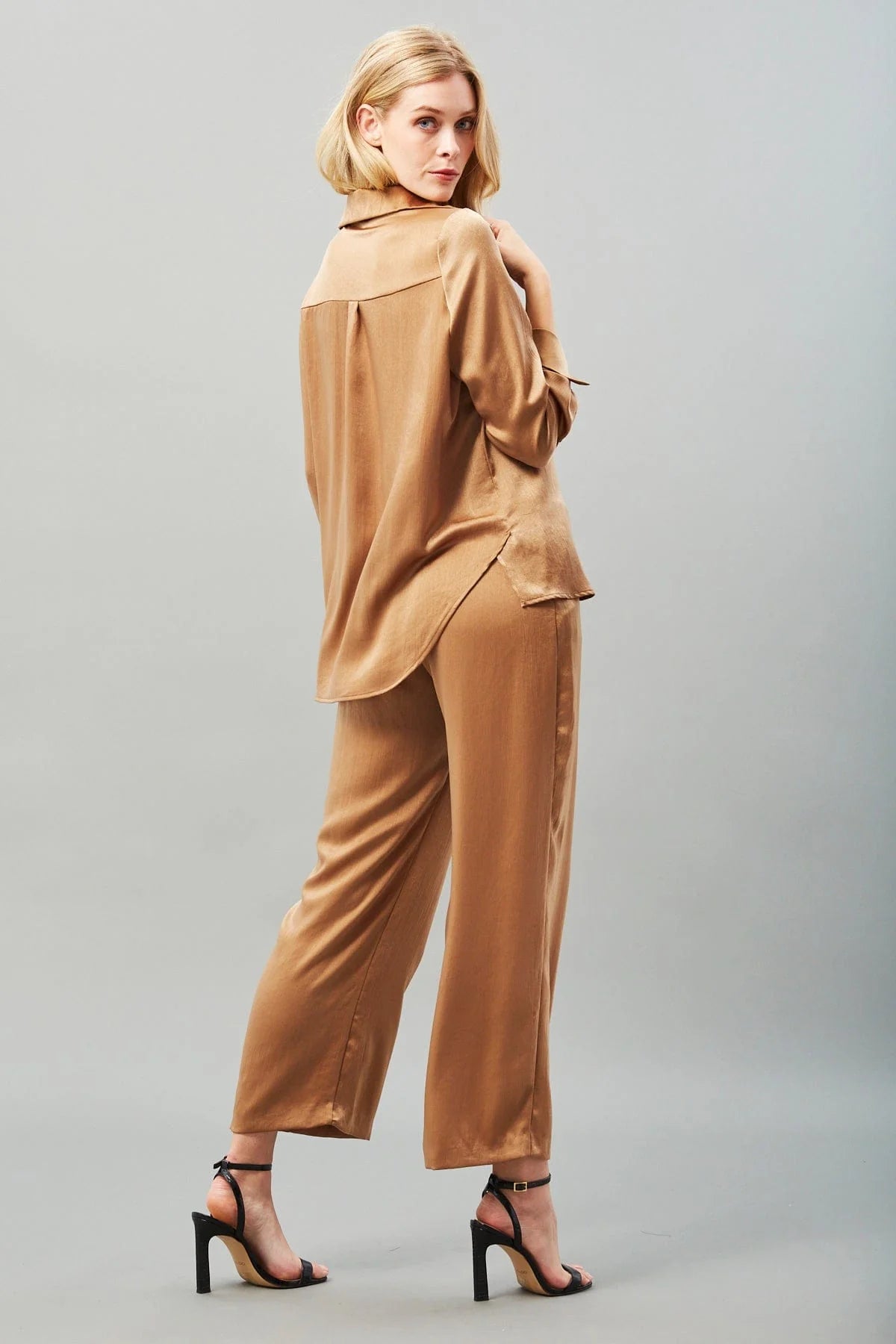 Textured Satin Trouser - Gold
