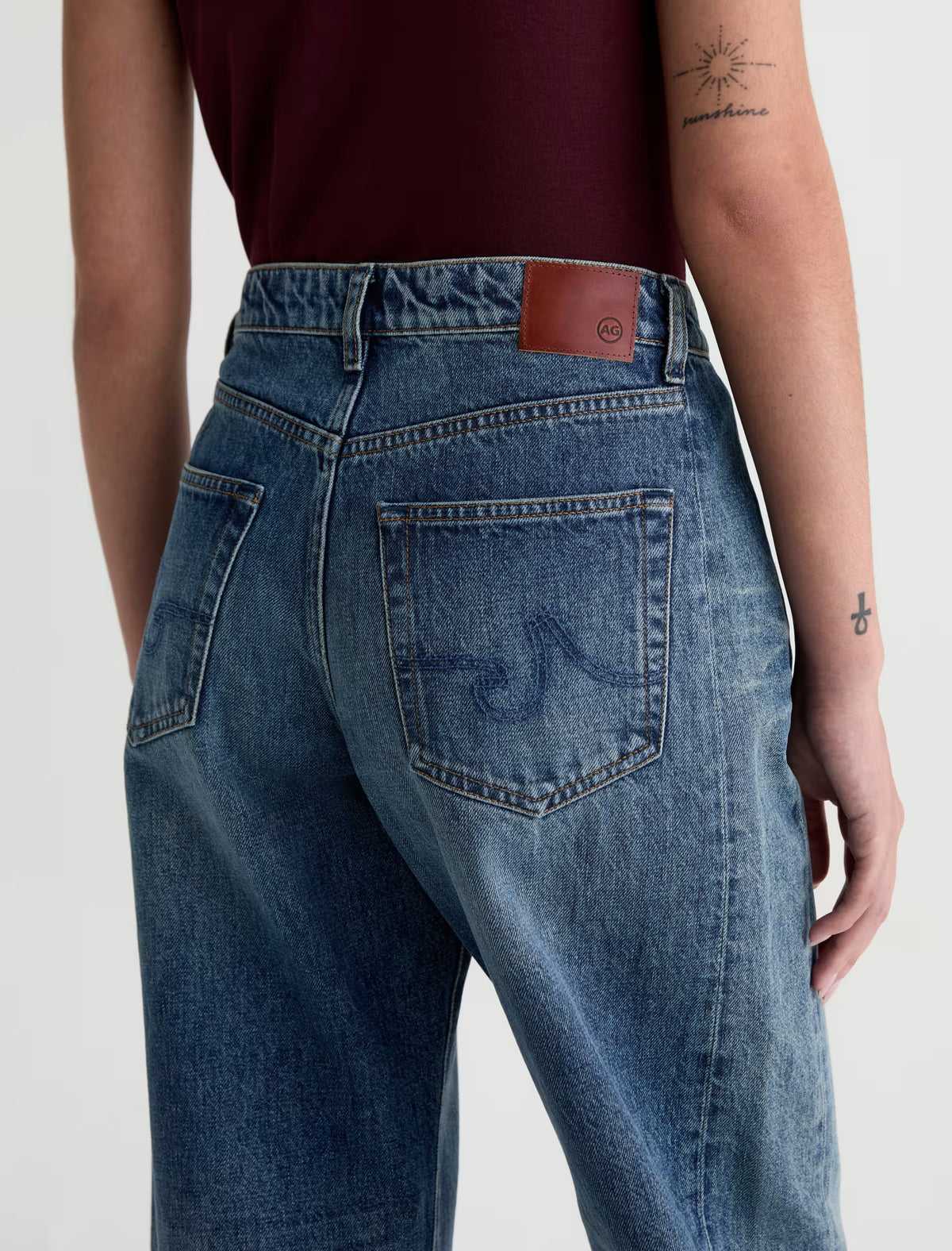 Hattie High-Rise Barrel - 10 Years Front Line
