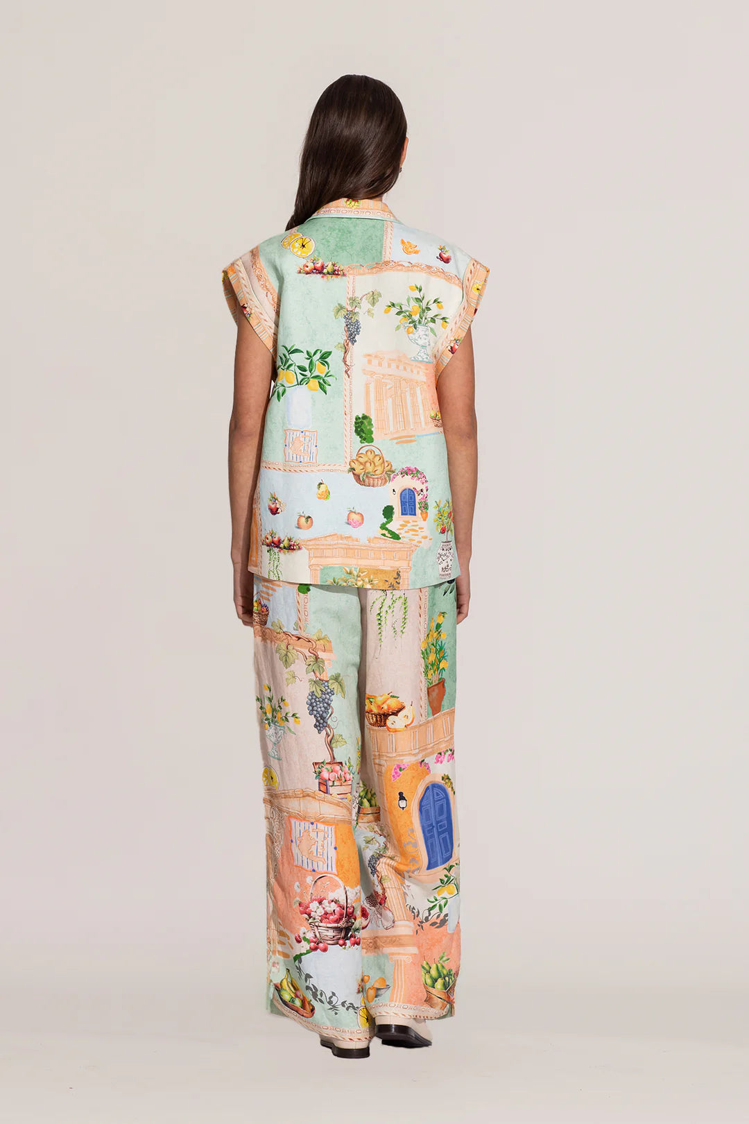 Arista Sleeveless Jacket - Multi Color