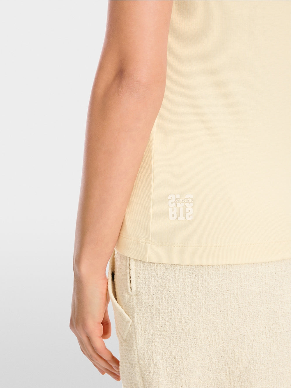 Ribbed top with "Happy" patch