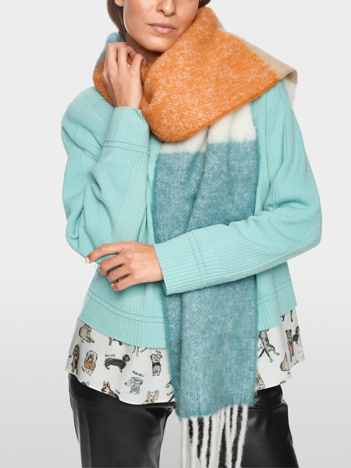 Warm Scarf in Colour Block Look - Soft Teal
