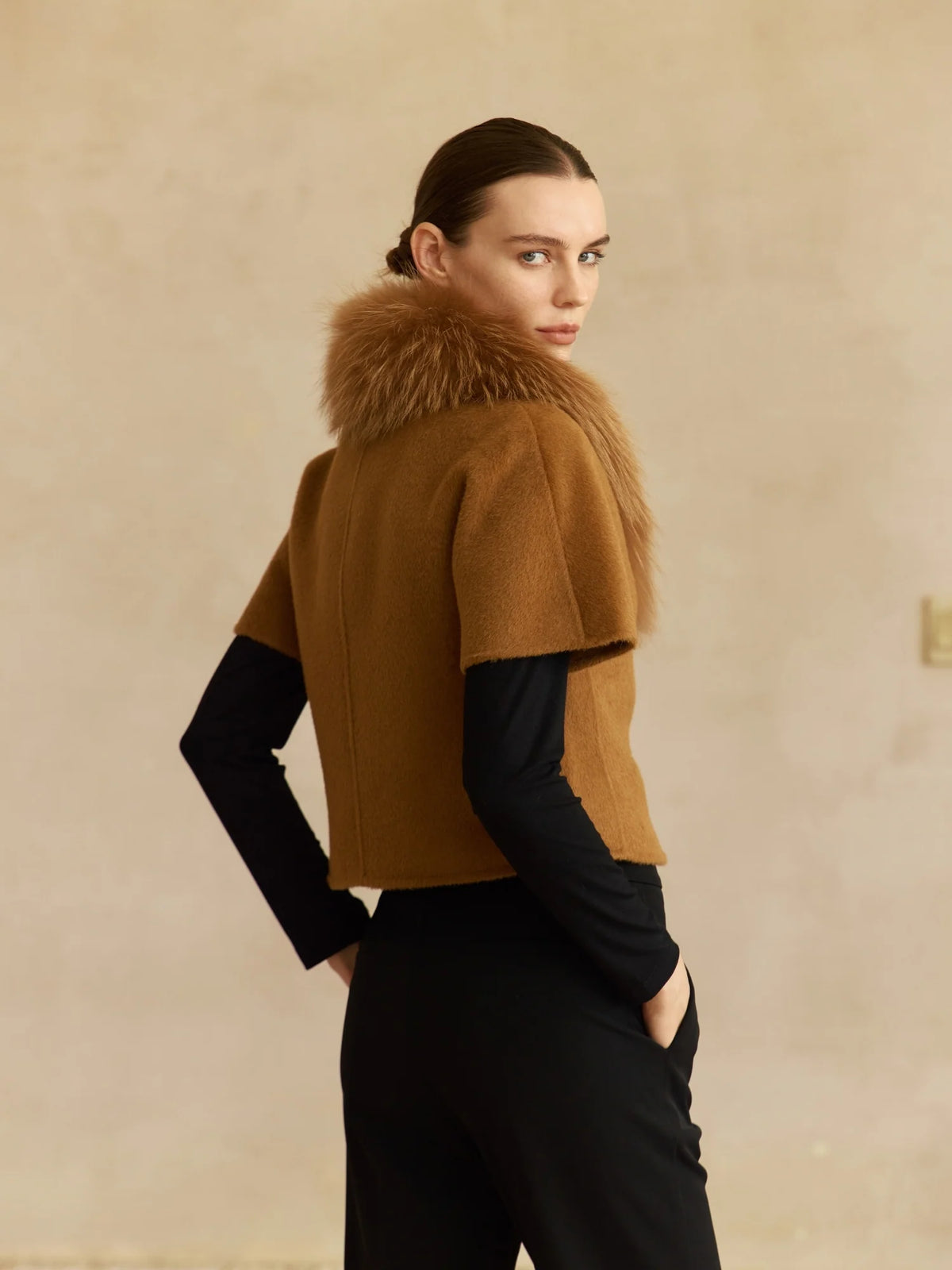 Short-Sleeve Jacket with Fur Collar