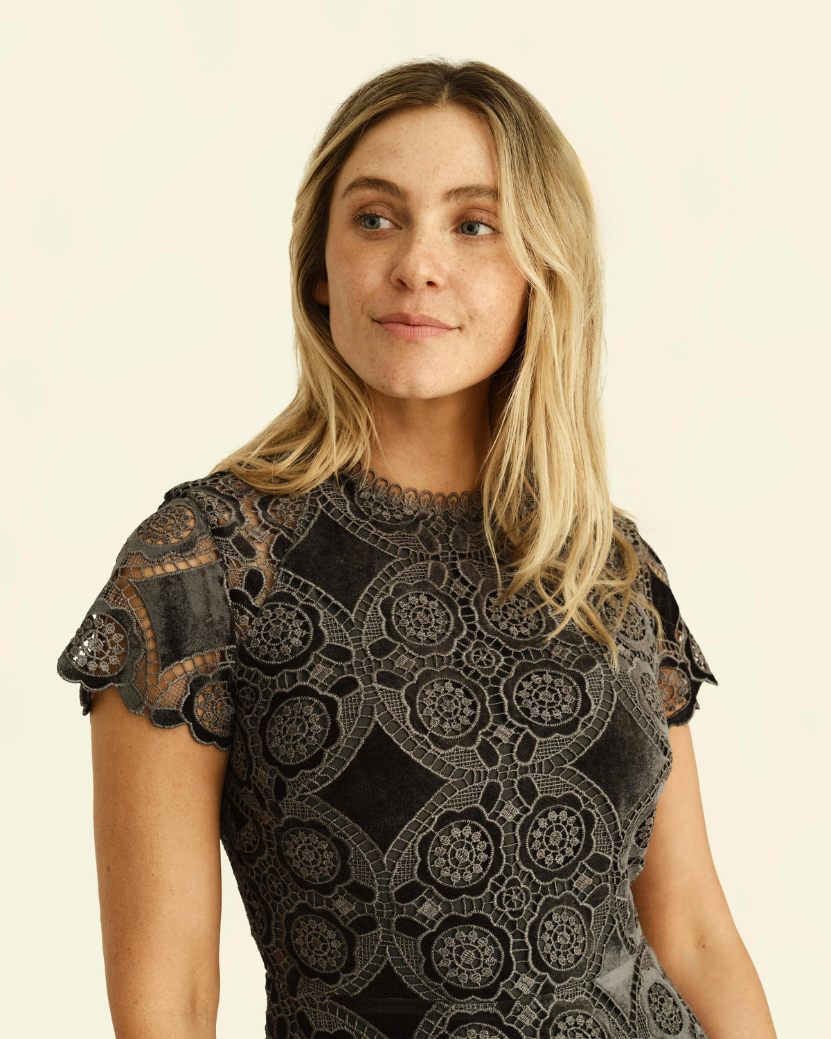 Waverly Lace Midi Dress - Midnight Grey