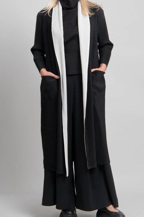 Plisse Coat - Black and White