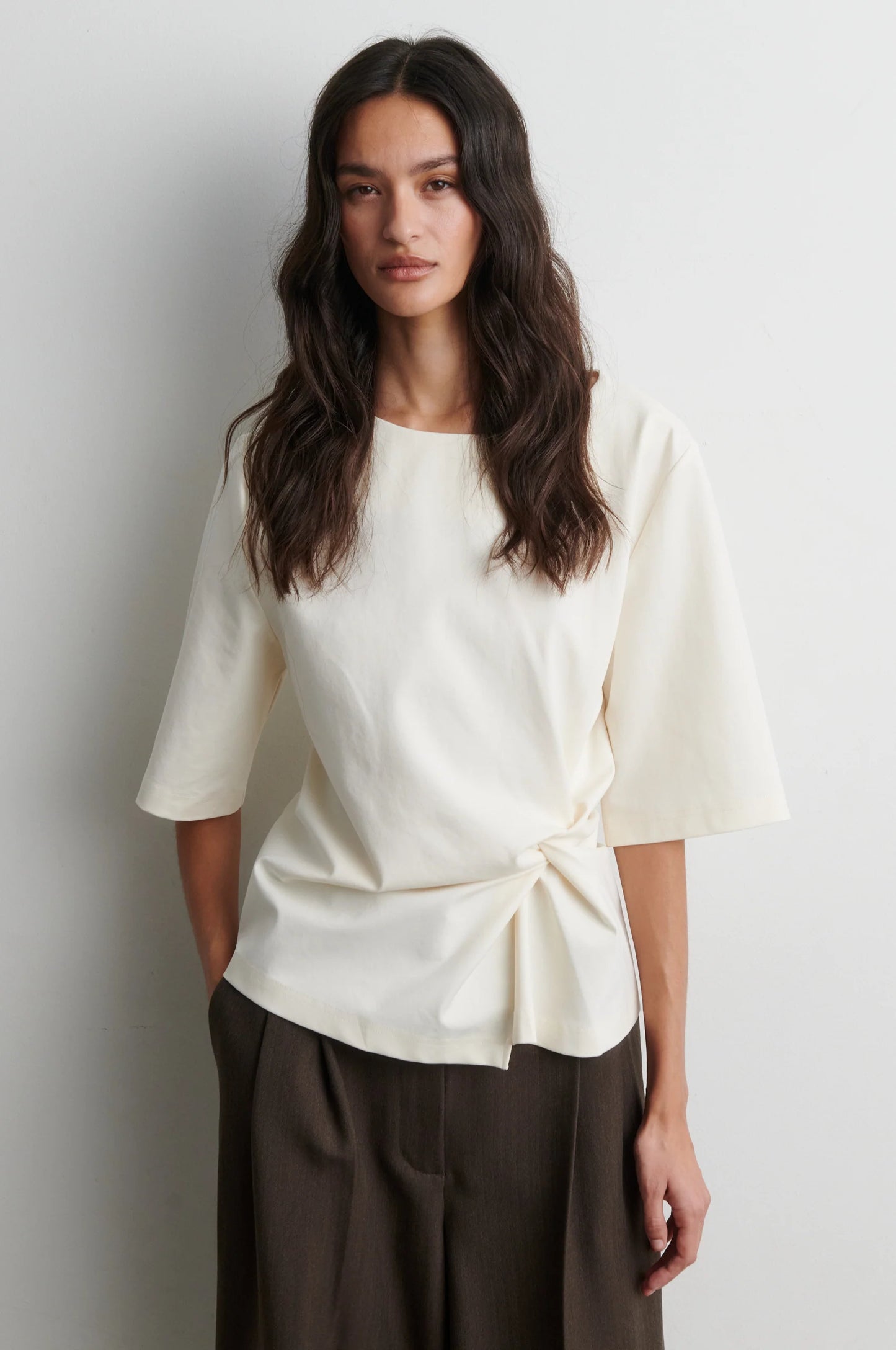 Arkai Drape Tee - Eggnog