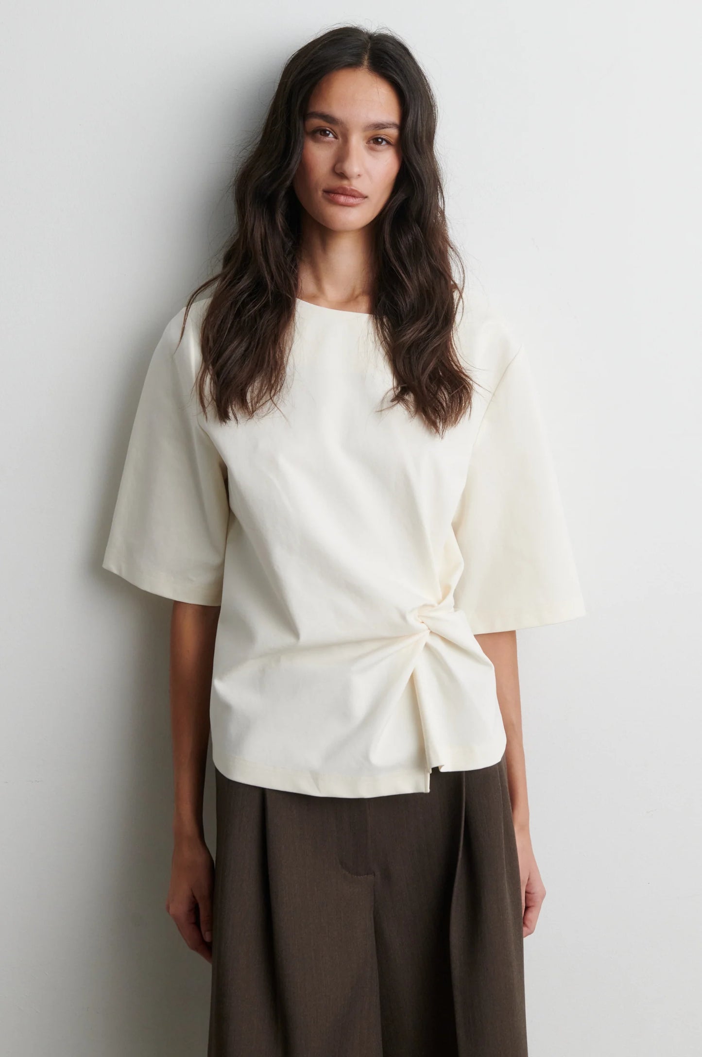 Arkai Drape Tee - Eggnog
