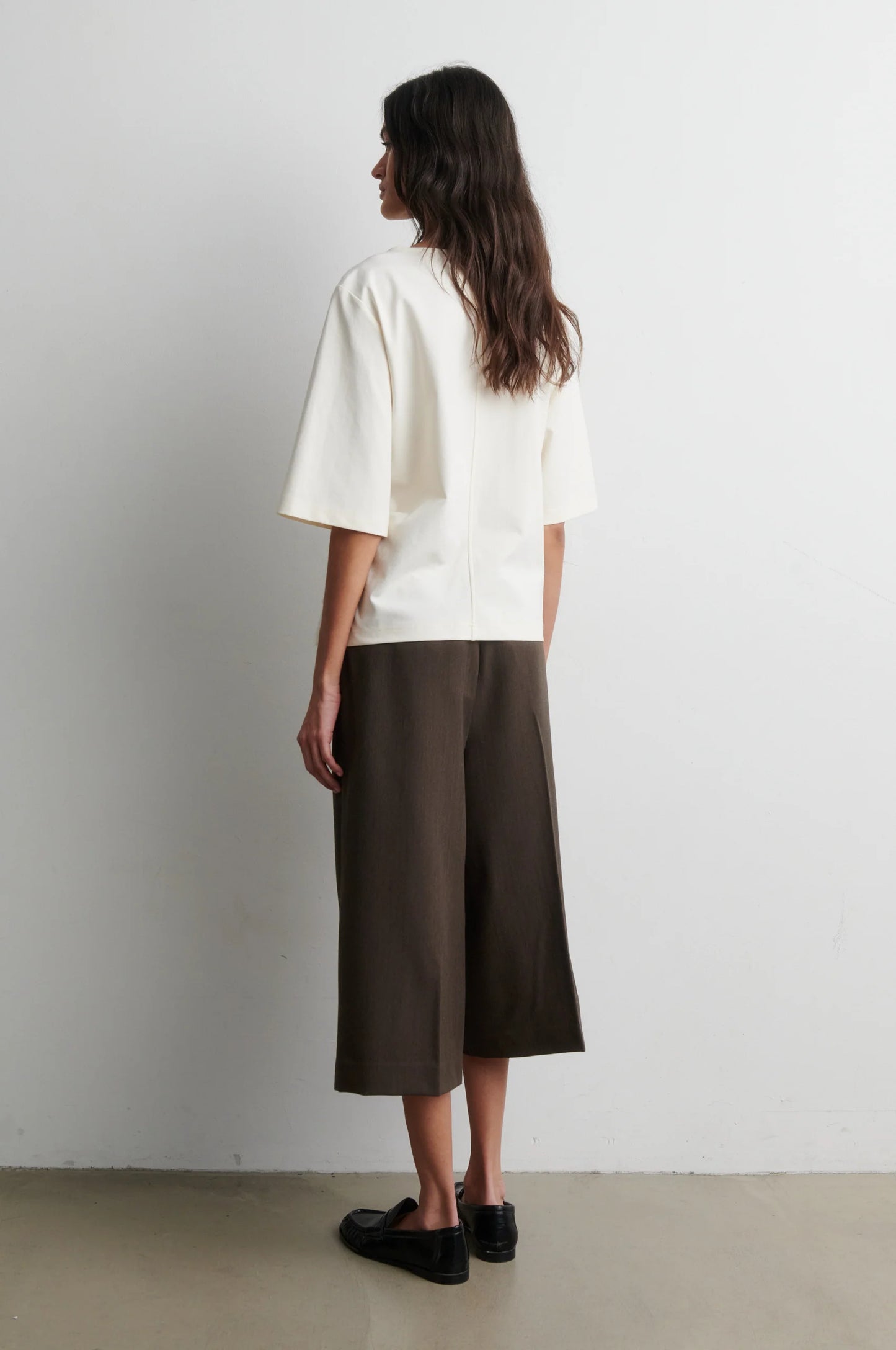 Arkai Drape Tee - Eggnog