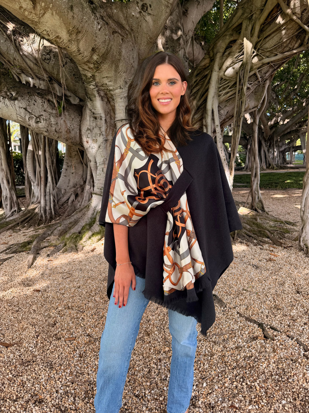 Pull Through Wrap - Black Motif