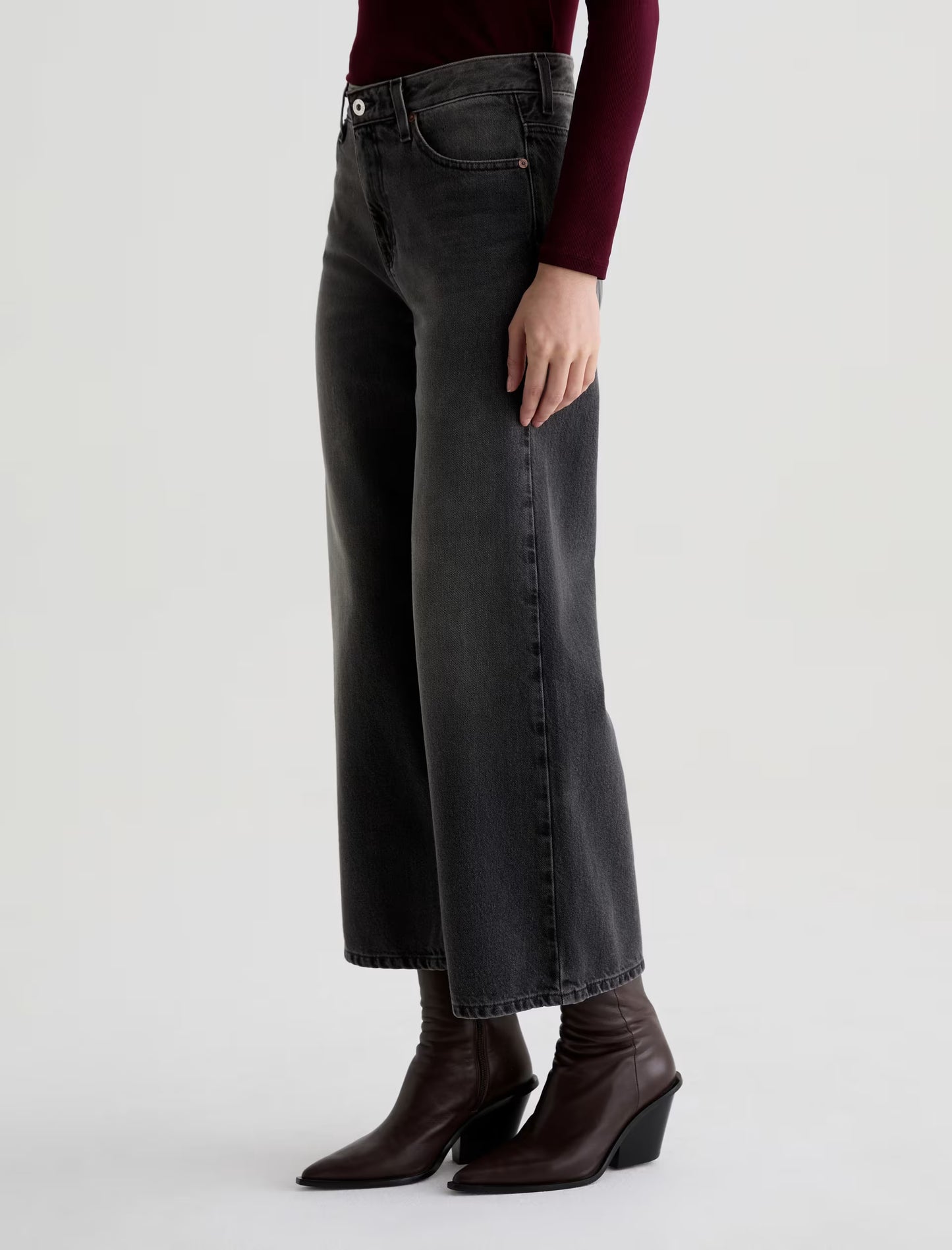 Saige Mid-Rise Wide Leg Crop - Overnight