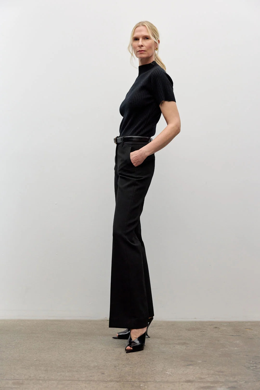 Short Sleeve Rib Top - Black
