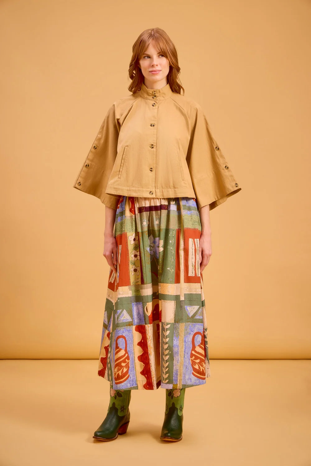 Capelet - Tan