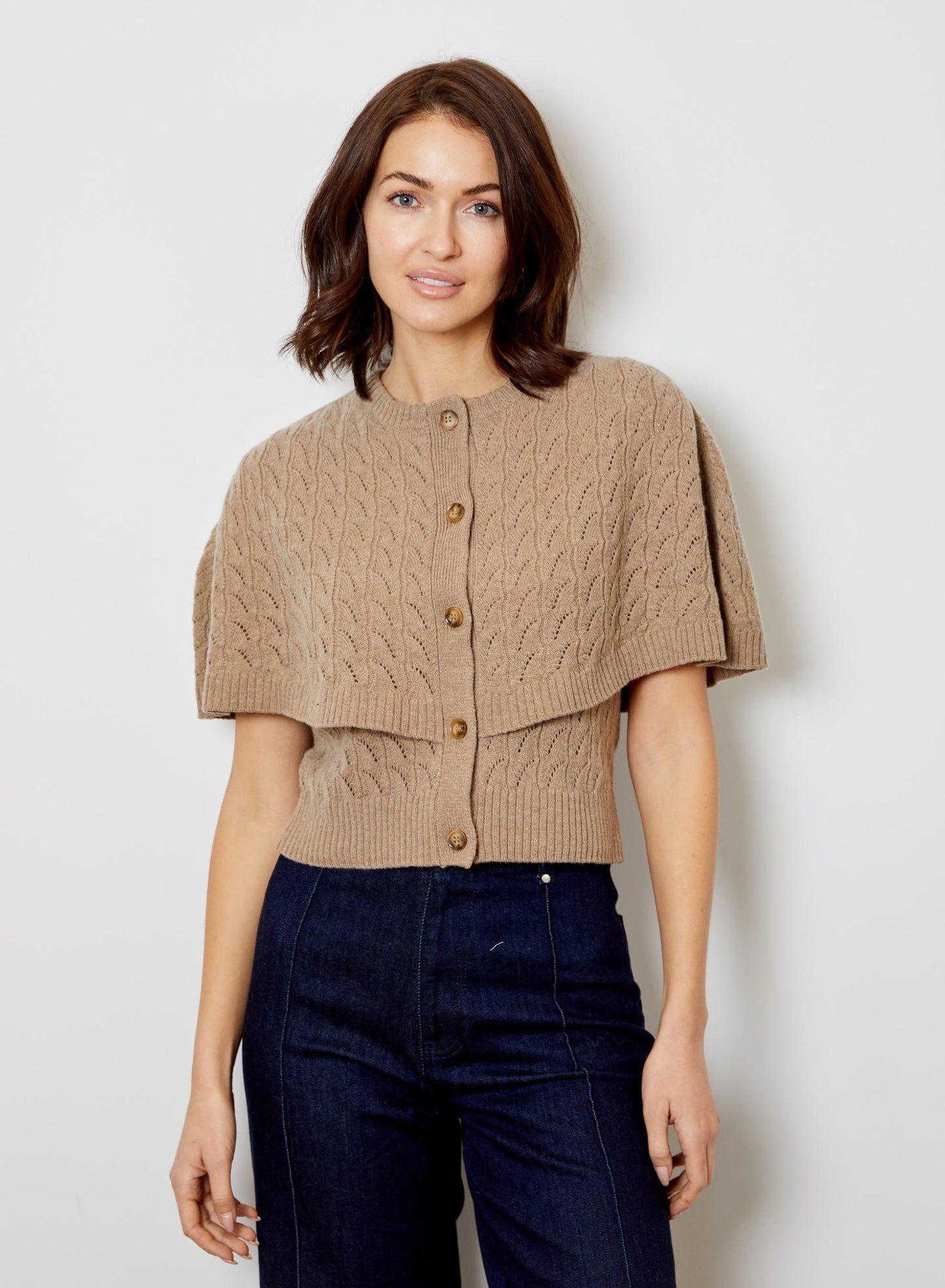 Kaia Capelet - Oatmeal