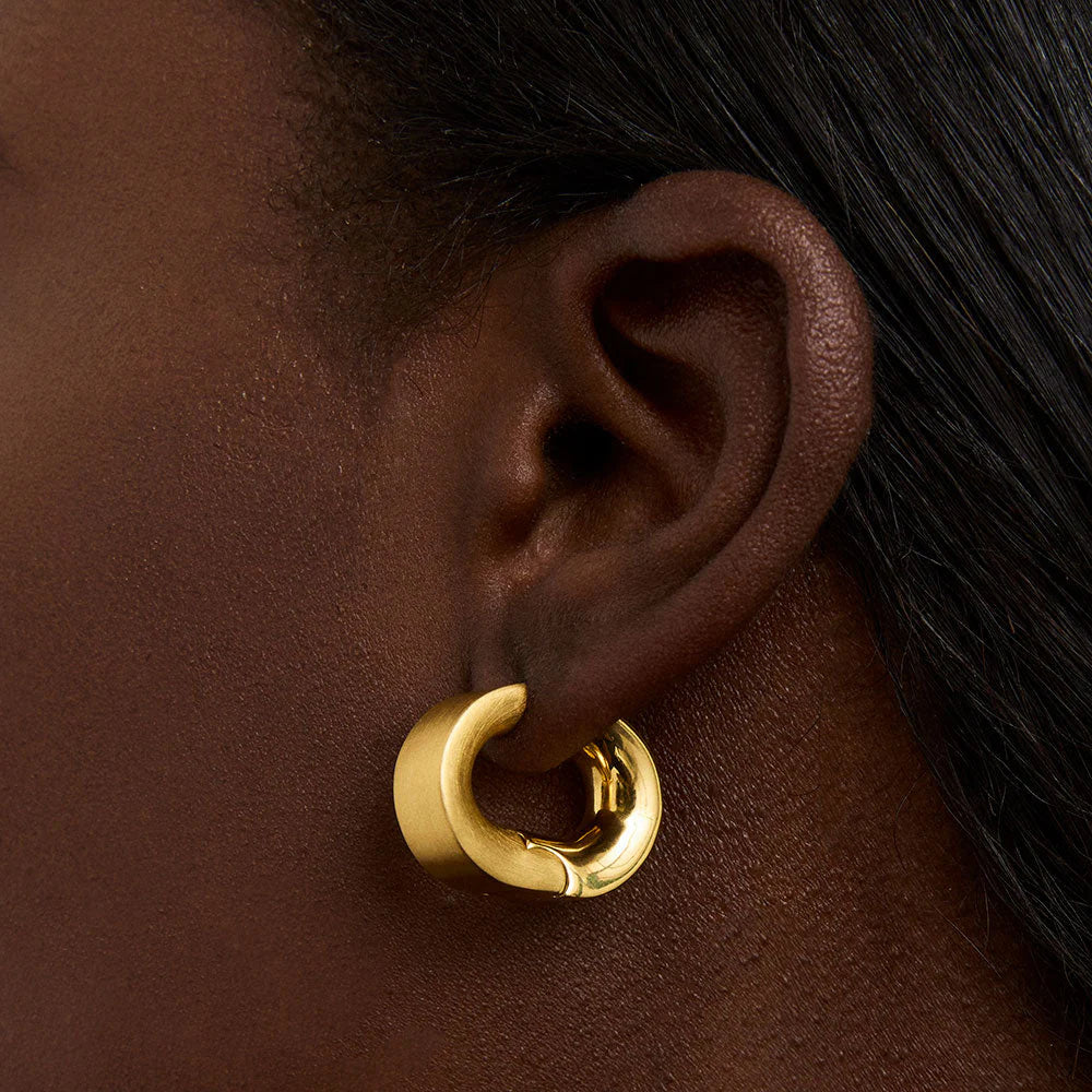 Soho Huggie Hoops