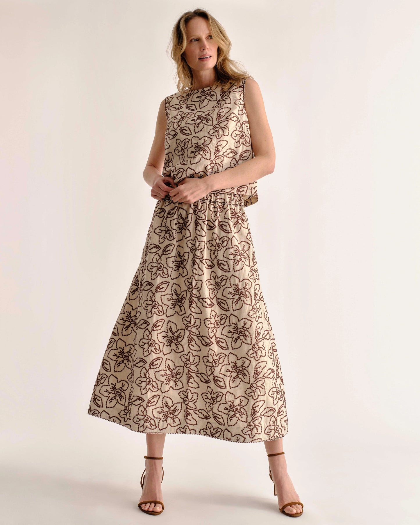 Bea Midi Skirt - Field Floral Embroidery