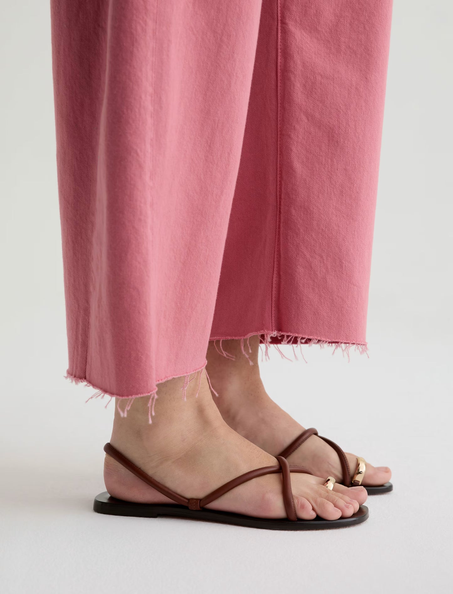 Hattie High-Rise Barrel Crop - Peony
