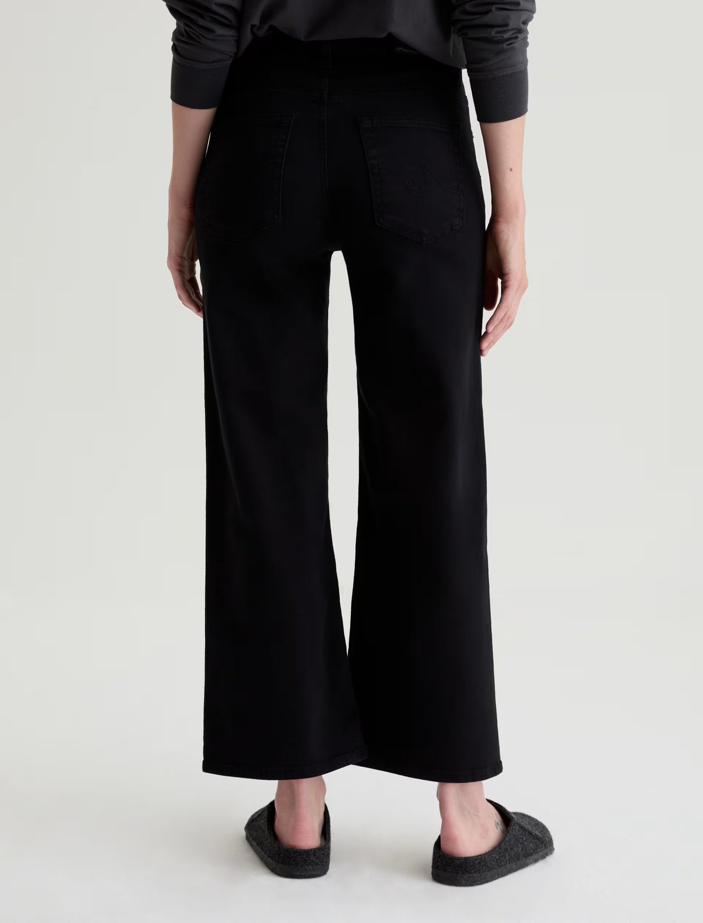 Saige Mid-Rise Wide Leg Crop - Super Black