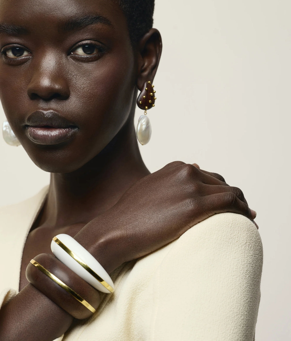 Halo Cuff - Acacia Wood