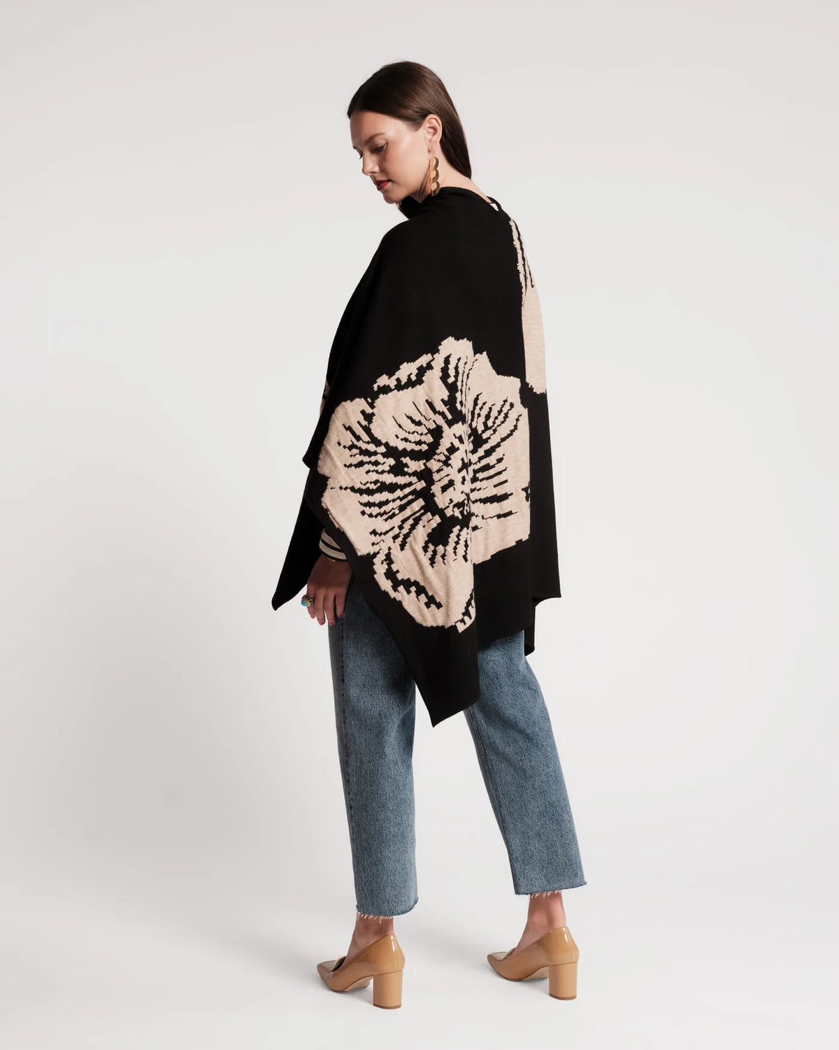 Ginny Wrap - Carefree Chrysanthemum