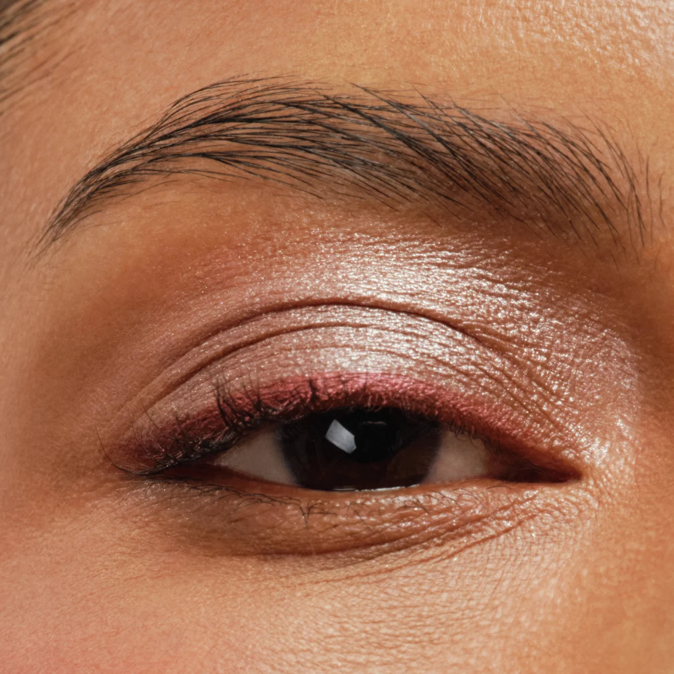 Luster Glide Eye Liner - Lion Collection