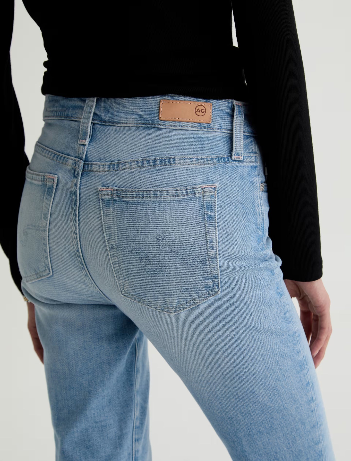 Mari Mid-Rise Slim Straight Crop - Cruiser