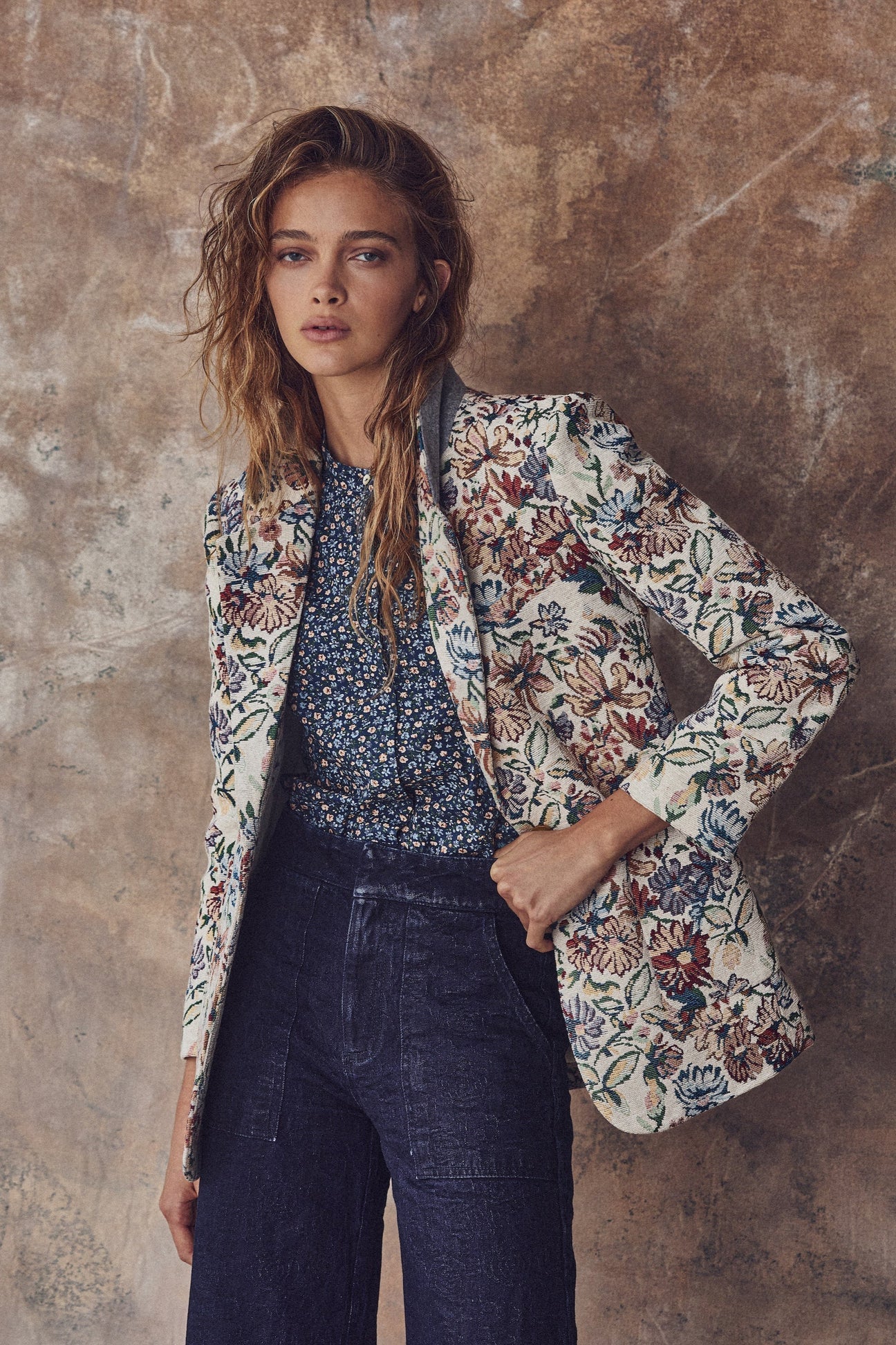 Miro Brocade Blazer - Floral Tapestry