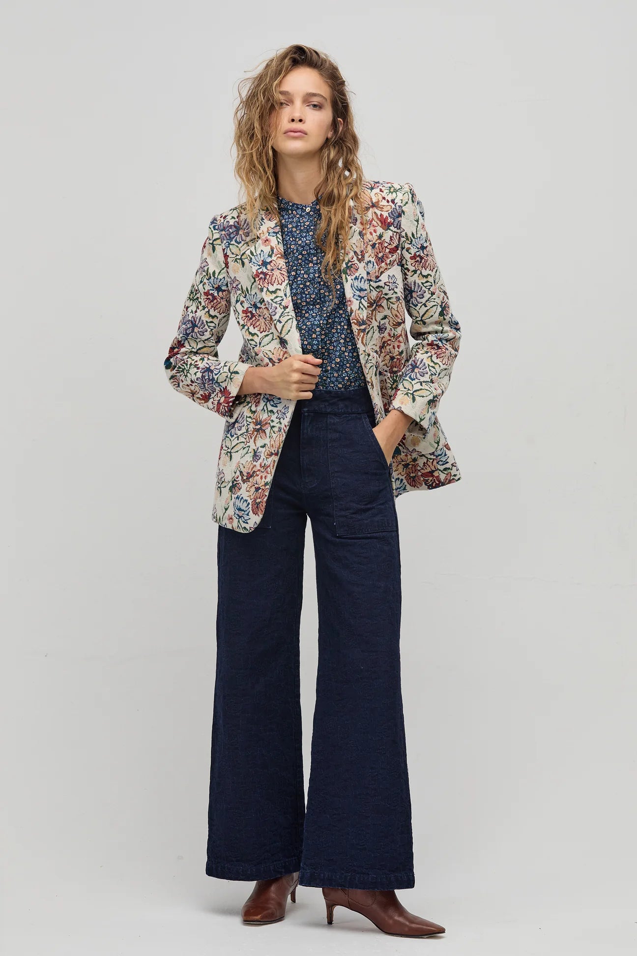 Miro Brocade Blazer - Floral Tapestry