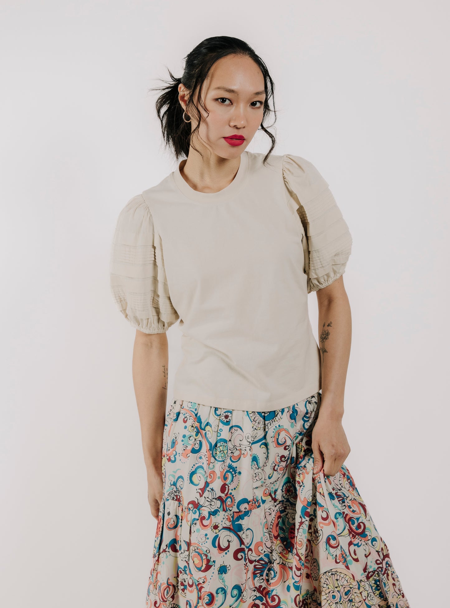 Dylan Tee - White Swan