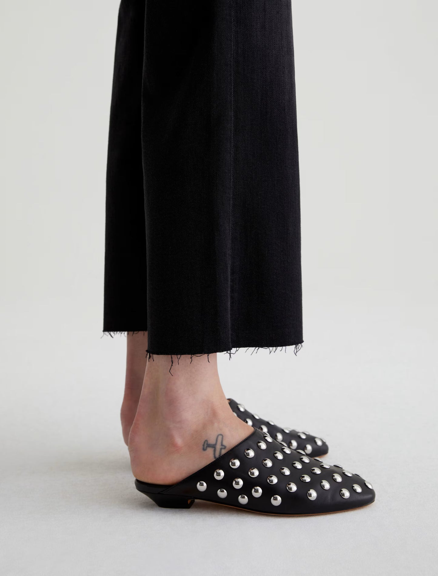 Saige Mid-Rise Wide Leg Crop - Glasgow