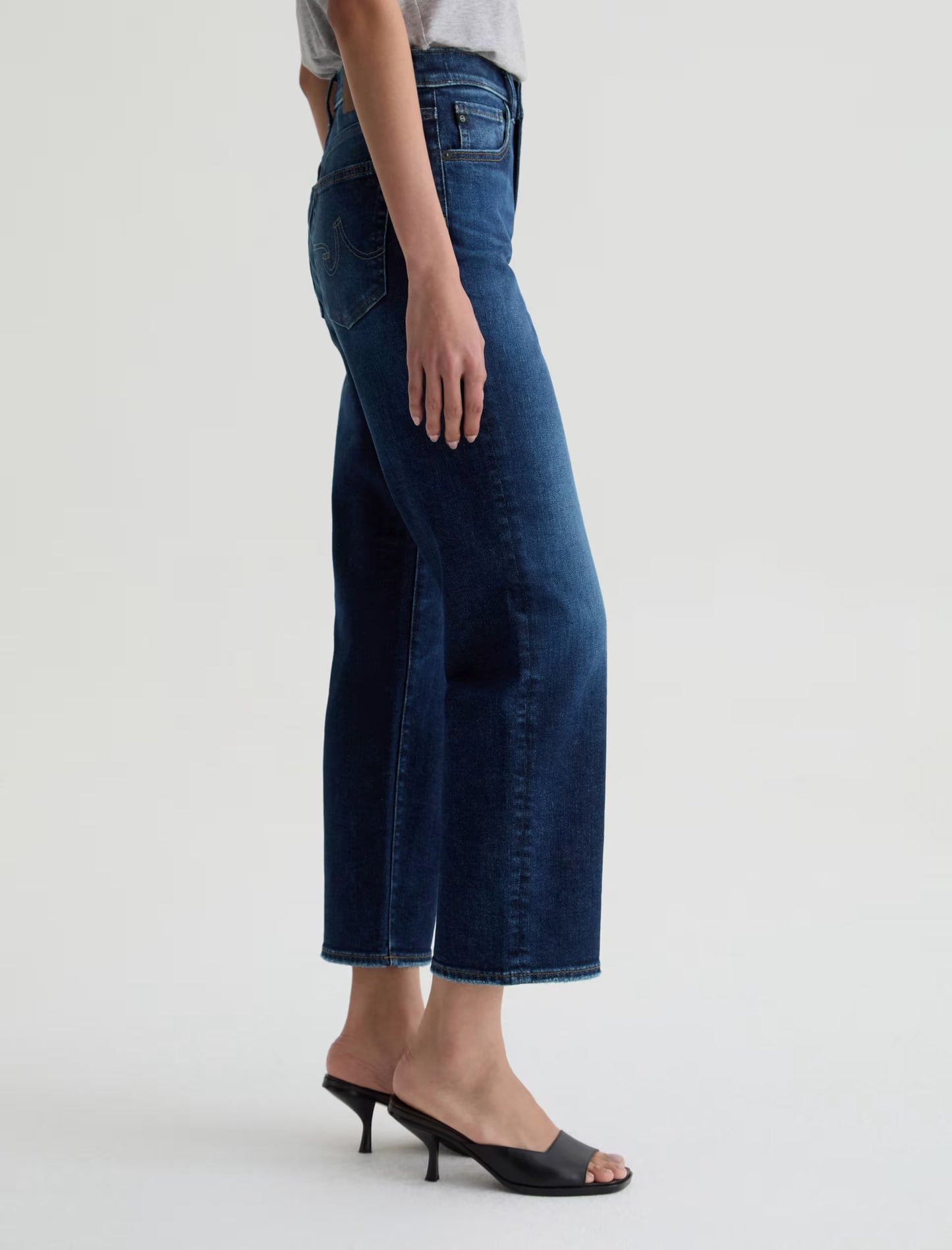 Brinley Mid-Rise Straight Crop - Outspoken