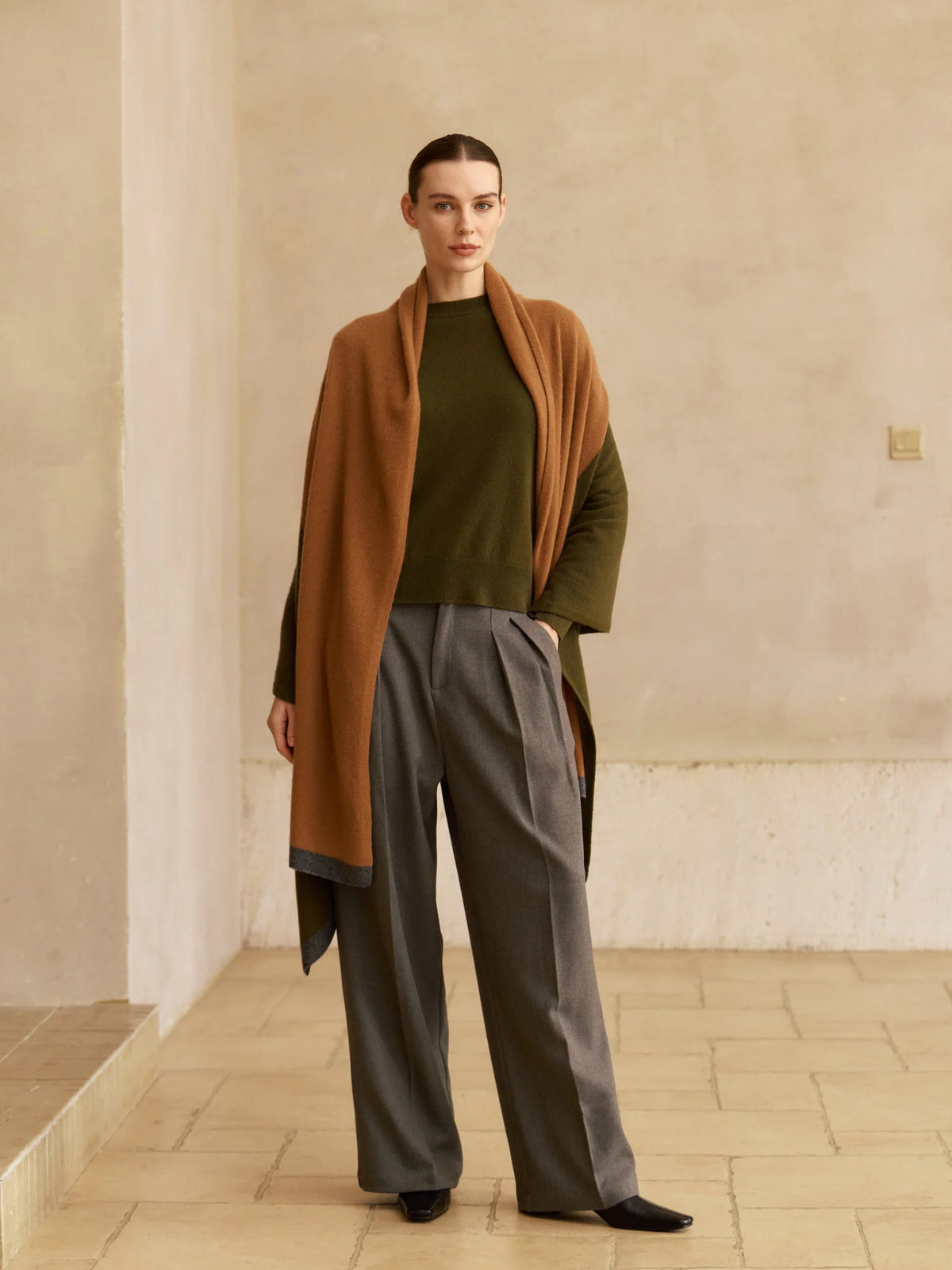 Colorblock Cashmere Travel Wrap - Olive & Deep Chestnut