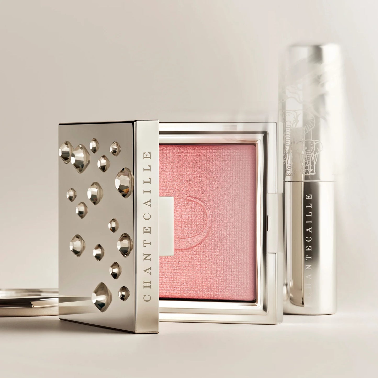 Radiant Blush - Éclat Cristalline Collection