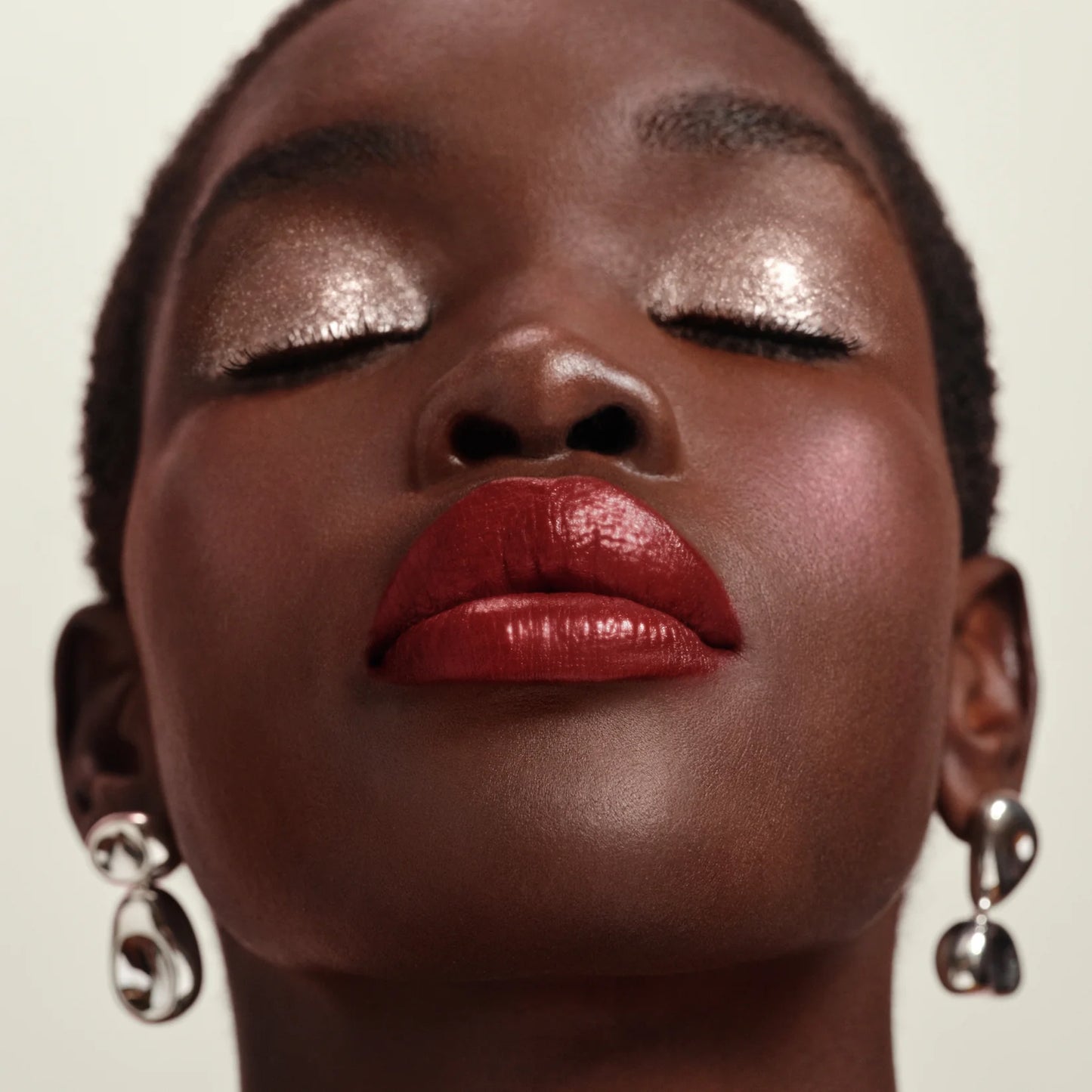 Radiant Blush - Éclat Cristalline Collection