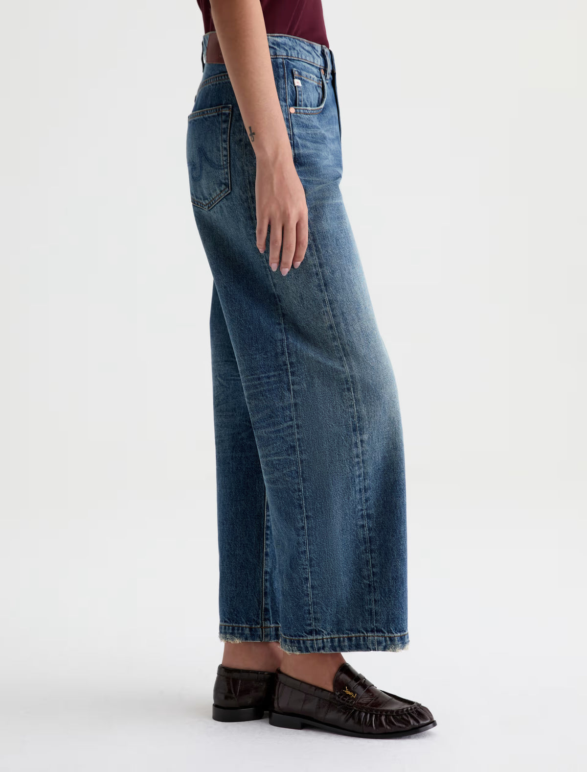 Hattie High-Rise Barrel - 10 Years Front Line