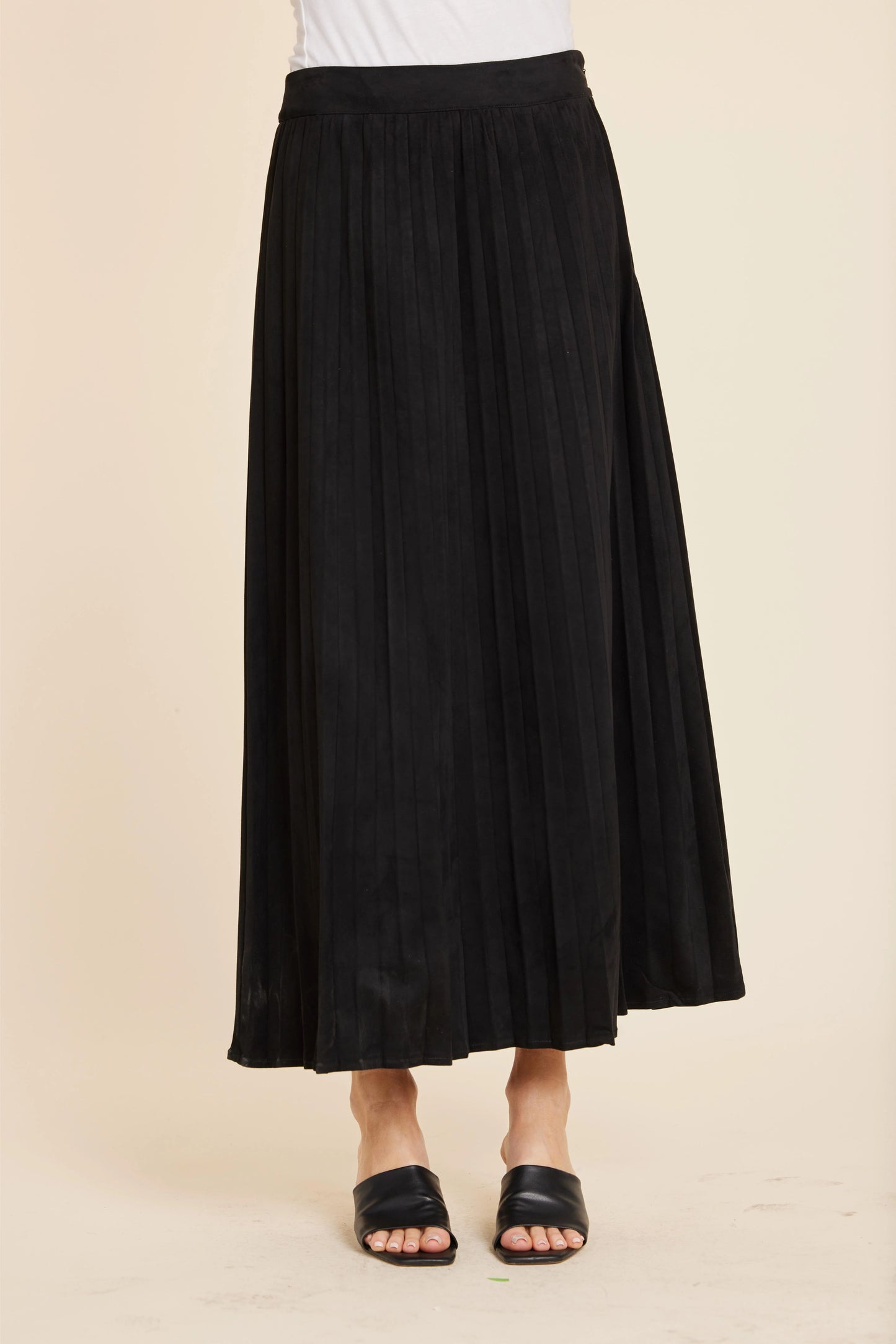 Faux Suede Long Pleated Skirt - Black