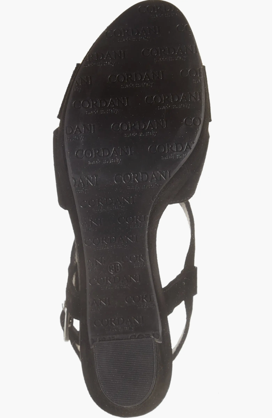 Tahlia - Crosta Nero