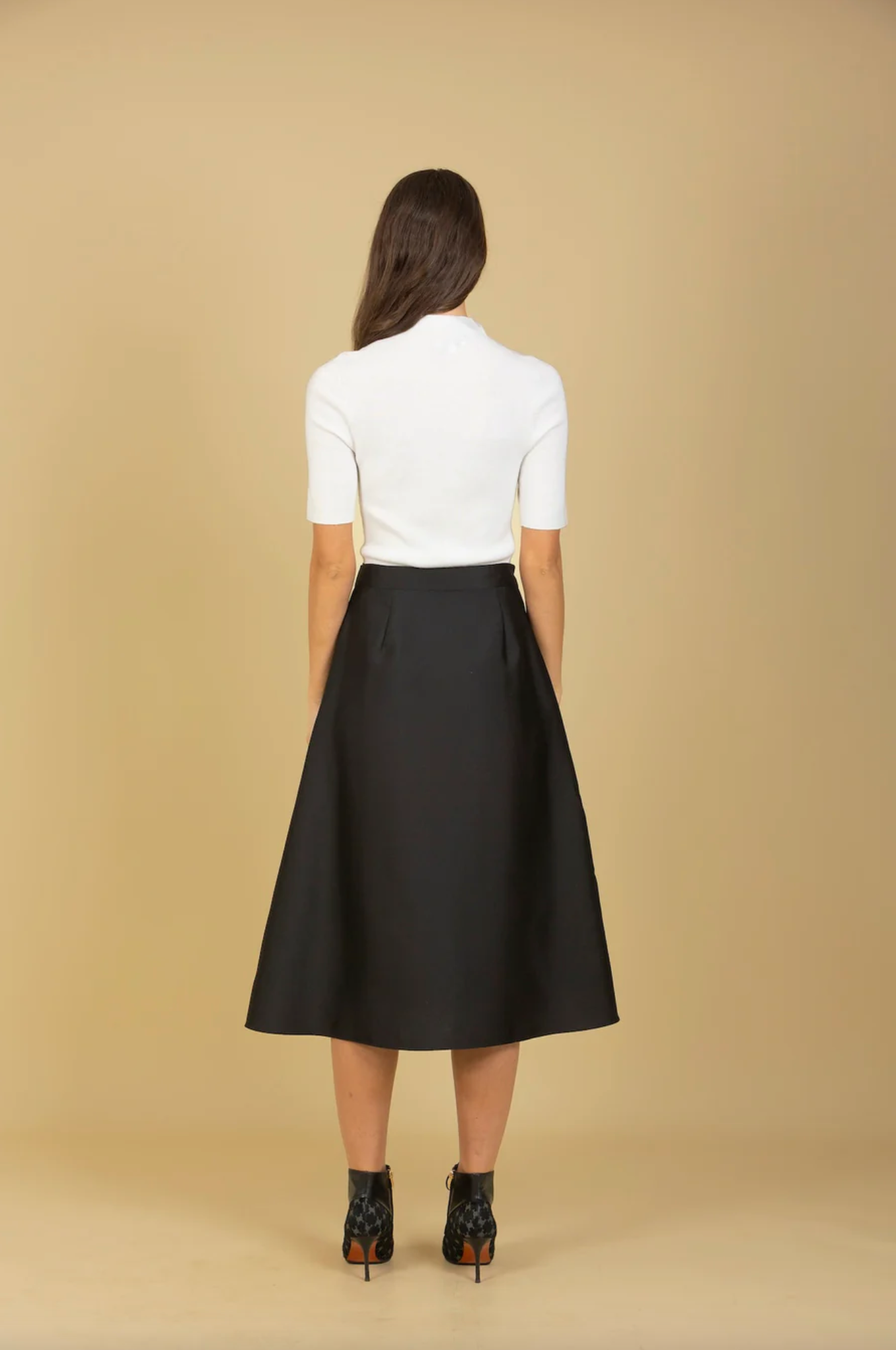 Wool Silk Blended Wrap Skirt with Flower Appliqué