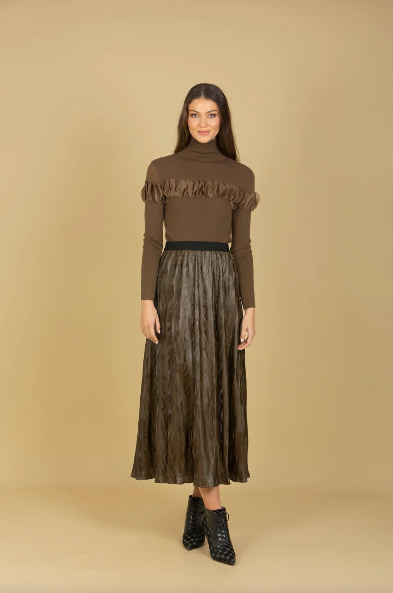 Pleated Midi Skirt with Elastic Waistband