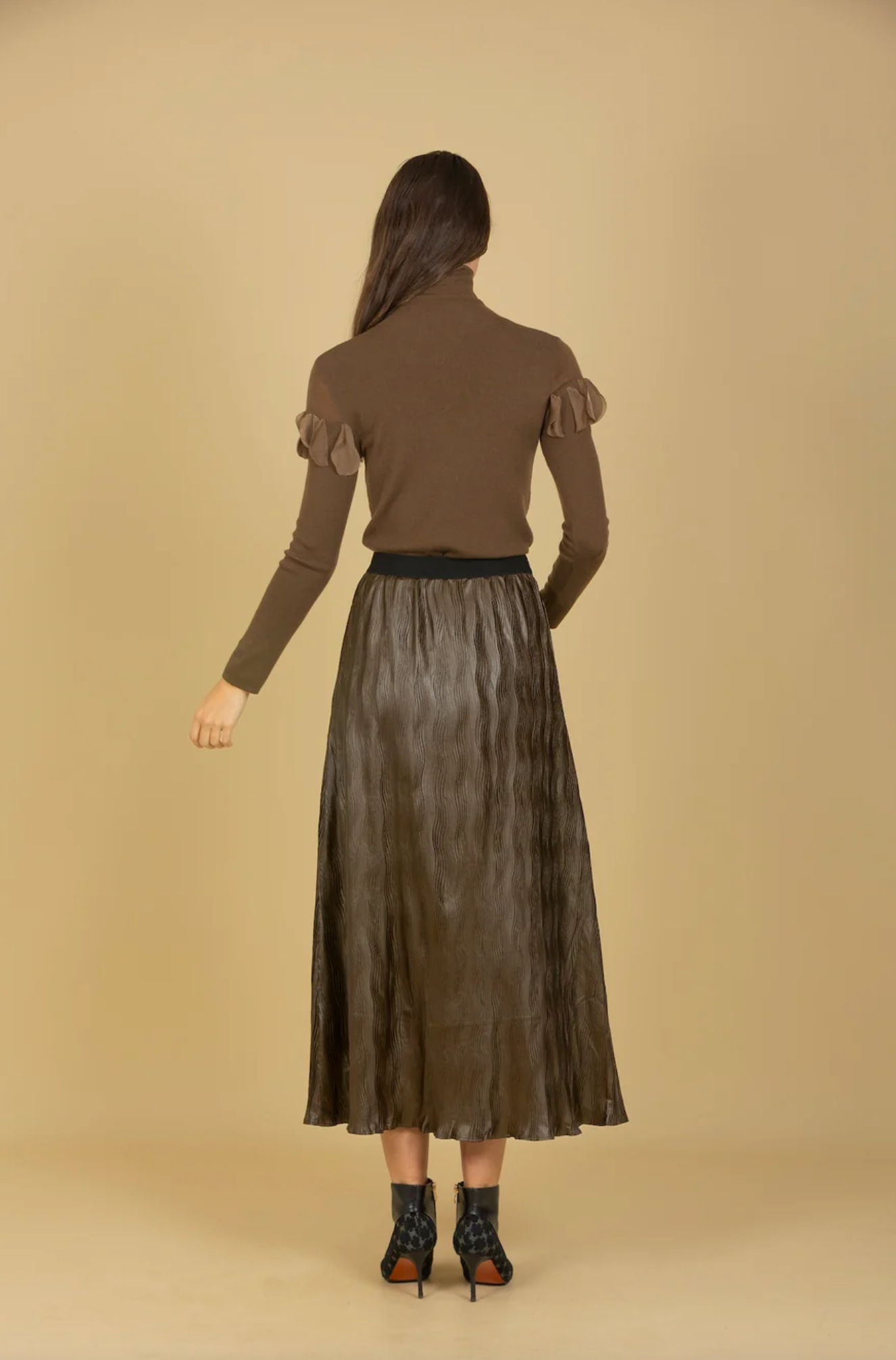 Pleated Midi Skirt with Elastic Waistband