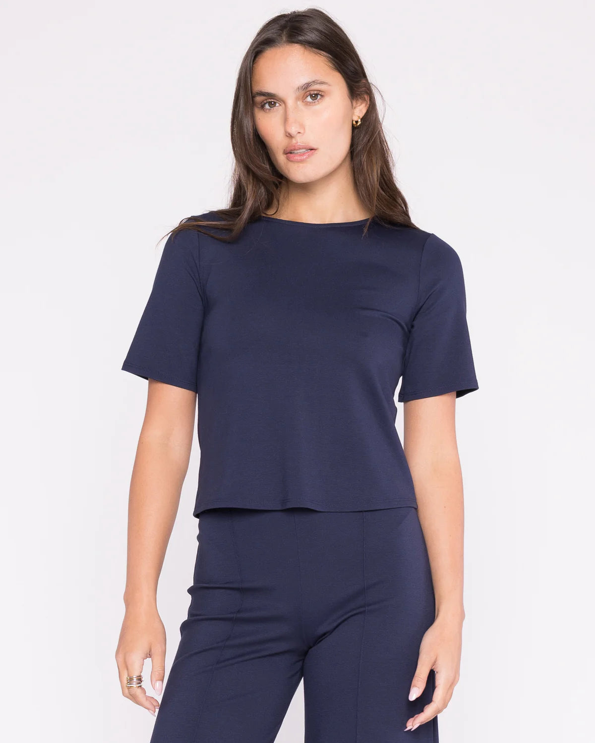 BLACK PONTE KNIT SHORT SLEEVE TOP EXTENDED - Navy