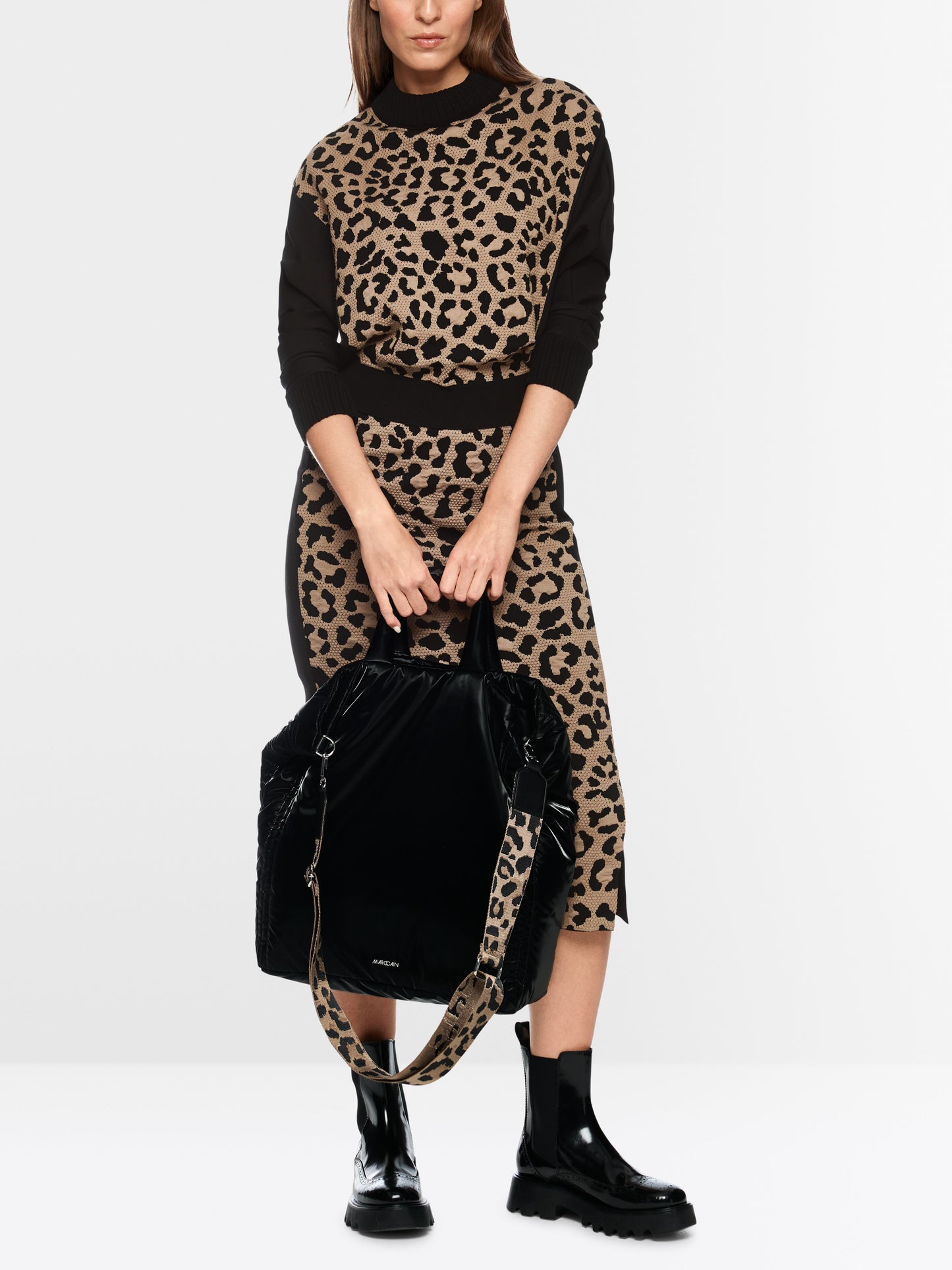 Knitted in Germany Jumper - Black