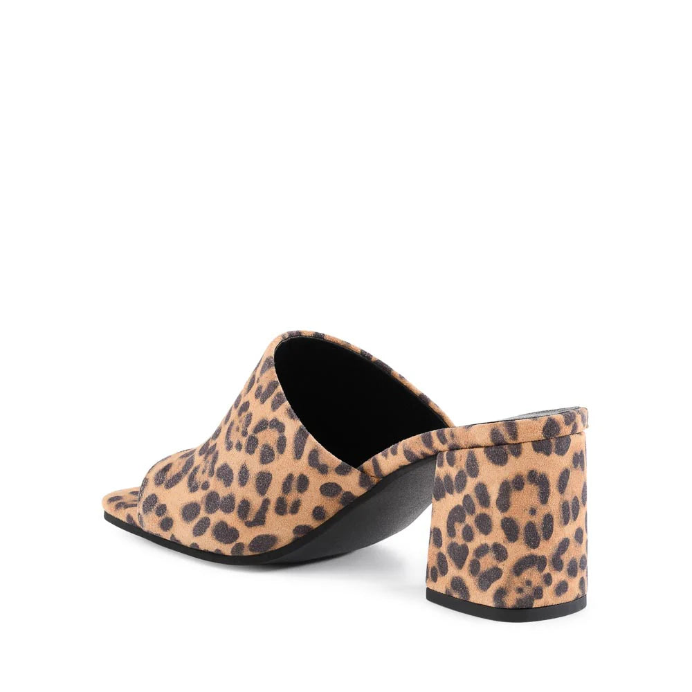 Adapt Sandal - Leopard